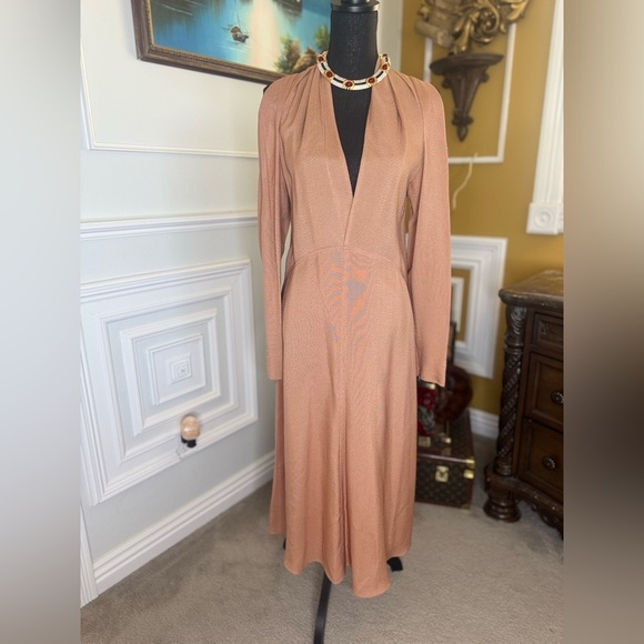 Victoria Beckham Dresses & Skirts - Victoria Beckham Cold-shoulder pleated crepe midi dress - New without tags